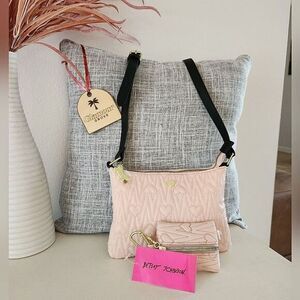 Betsy Johnson Pink Crossbody Pet Set Bag NWT